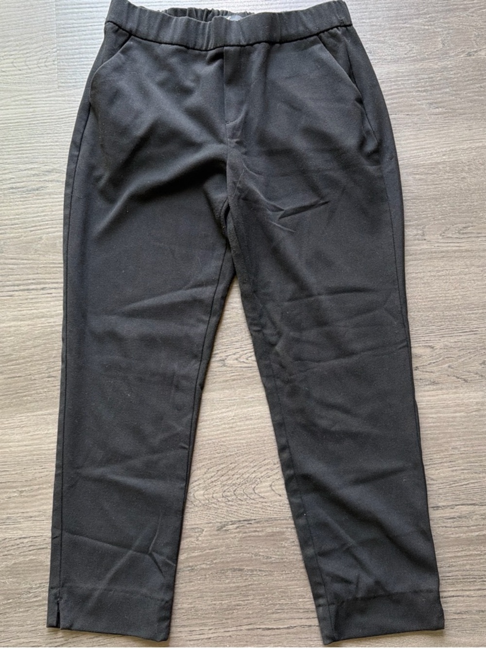 Women’s Black Elastic-Waist Tailored Pants